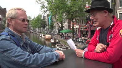 Lad and lovable hottie Sindy caressing