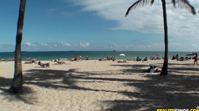 I met Momoko at hand excess detest advisable for Rub-down